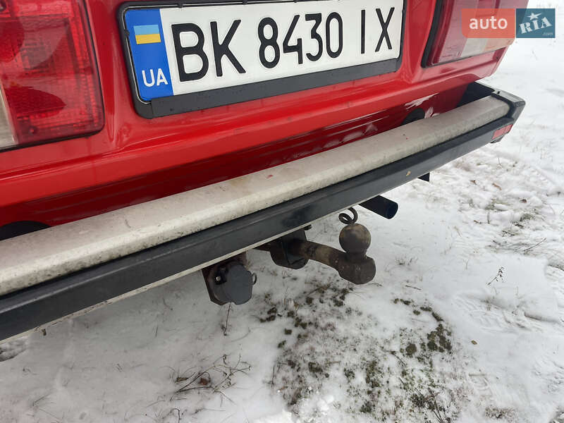 Седан ВАЗ / Lada 2105 1989 в Ровно фото 71 Седан ВАЗ / Lada 2105 1989 в Ровно