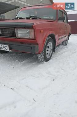 Седан ВАЗ 2105 1988 в Почаеве