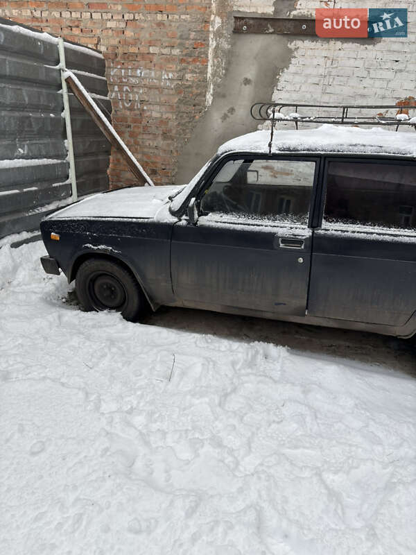 Седан ВАЗ / Lada 2105 1987 в Харькове