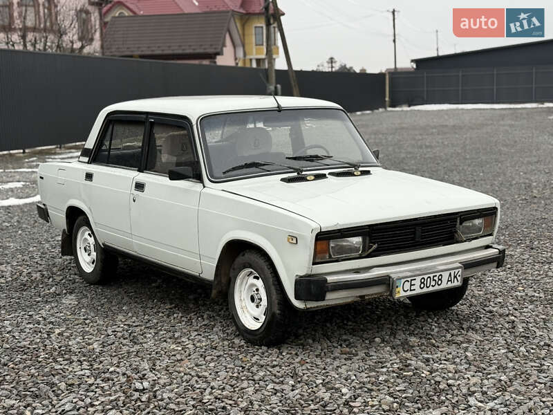 Седан ВАЗ / Lada 2105 1996 в Чернівцях фото 4 Седан ВАЗ / Lada 2105 1996 в Чернівцях