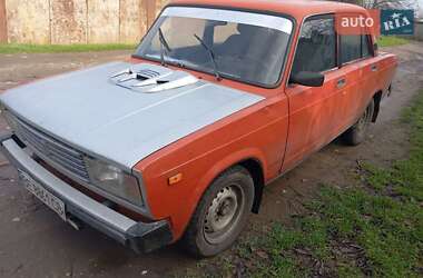 Седан ВАЗ 2105 1982 в Миколаєві