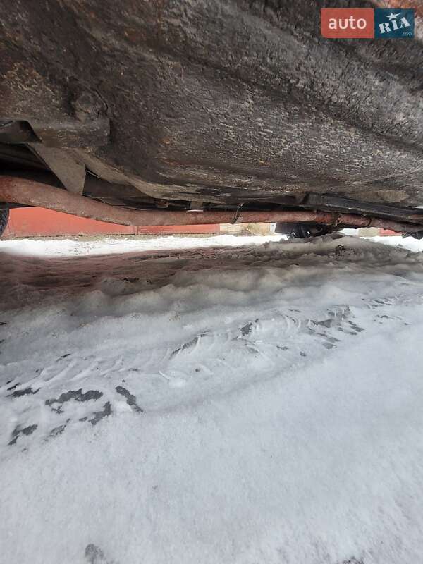 Седан ВАЗ / Lada 2105 1982 в Харькове фото 10 Седан ВАЗ / Lada 2105 1982 в Харькове