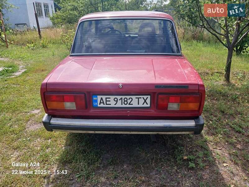 Седан ВАЗ / Lada 2105 1997 в Днепре фото 3 Седан ВАЗ / Lada 2105 1997 в Днепре
