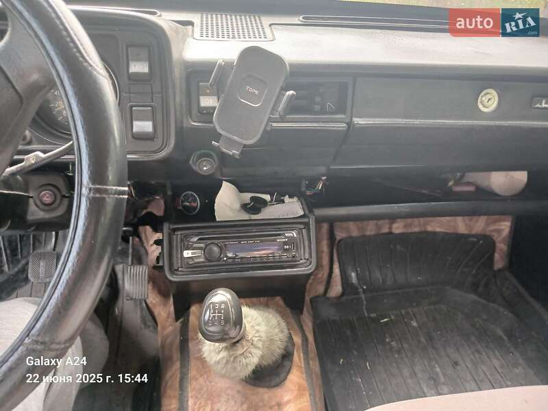 Седан ВАЗ / Lada 2105 1997 в Днепре фото 7 Седан ВАЗ / Lada 2105 1997 в Днепре