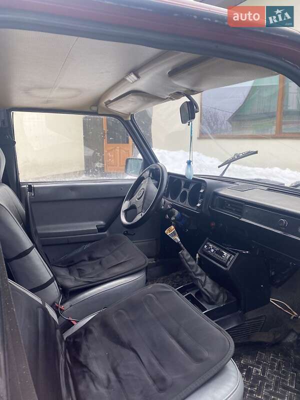 Седан ВАЗ / Lada 2105 1991 в Киеве фото 5 Седан ВАЗ / Lada 2105 1991 в Киеве