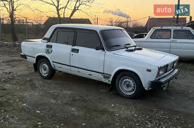 Седан ВАЗ 2105 1991 в Городку