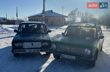 Седан ВАЗ 2105 1990 в Полонном