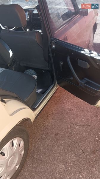 Седан ВАЗ / Lada 2105 1990 в Харькове