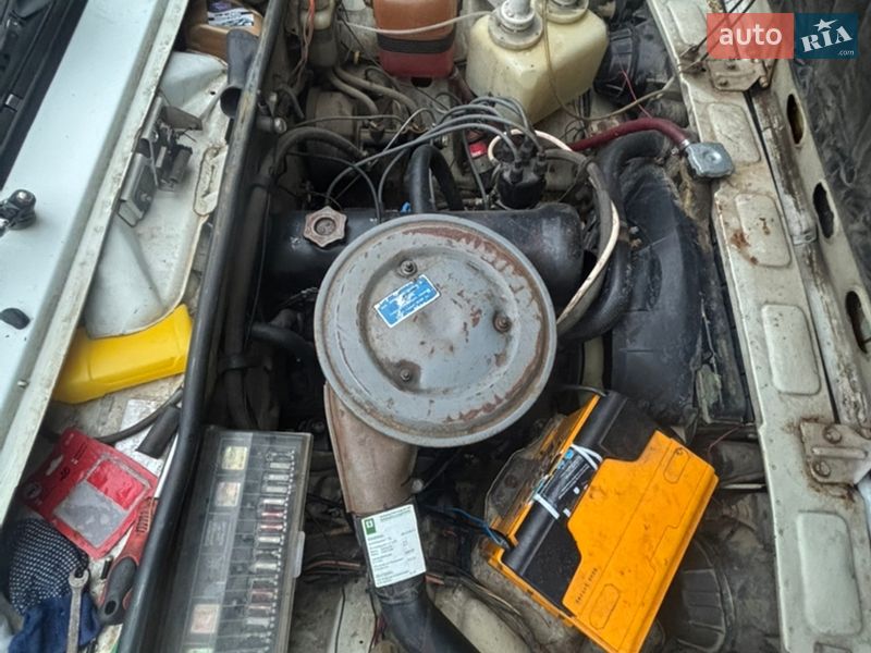 Седан ВАЗ / Lada 2105 1992 в Верховине