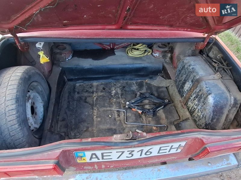 Седан ВАЗ / Lada 2105 1989 в Орловщине