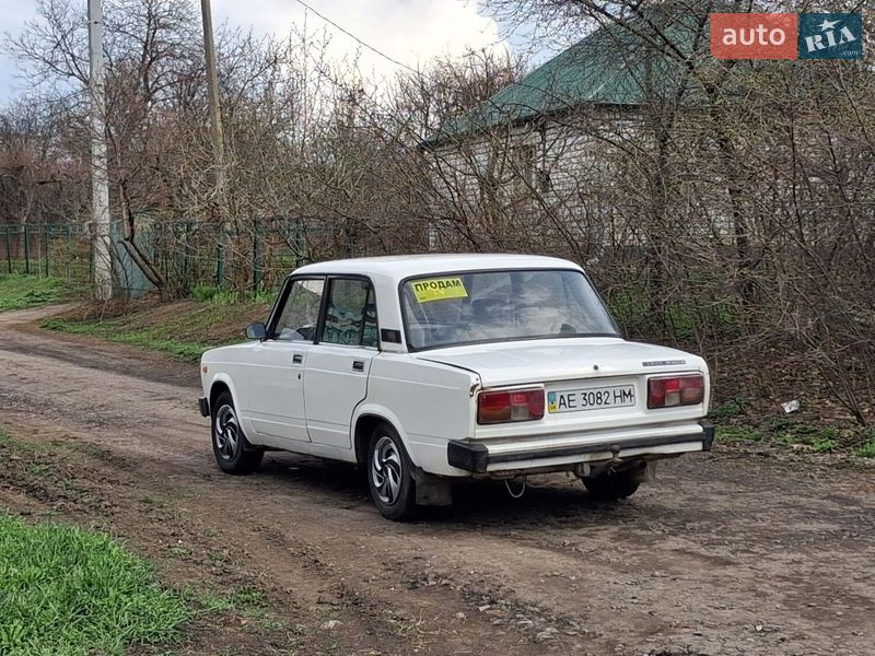 Седан ВАЗ / Lada 2105 1989 в Губинихи