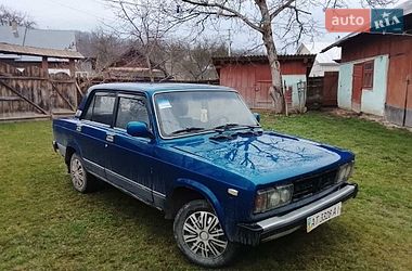 Седан ВАЗ 2105 1981 в Косові