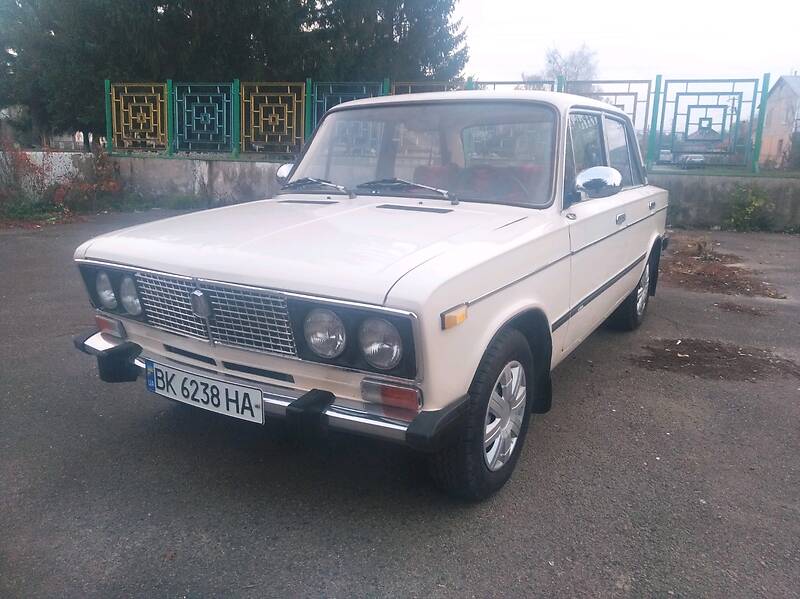 Седан ВАЗ / Lada 2106 1988 в Рівному