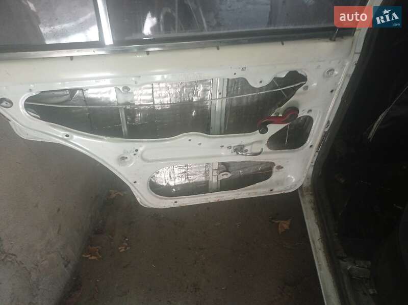 Седан ВАЗ / Lada 2106 1993 в Одессе