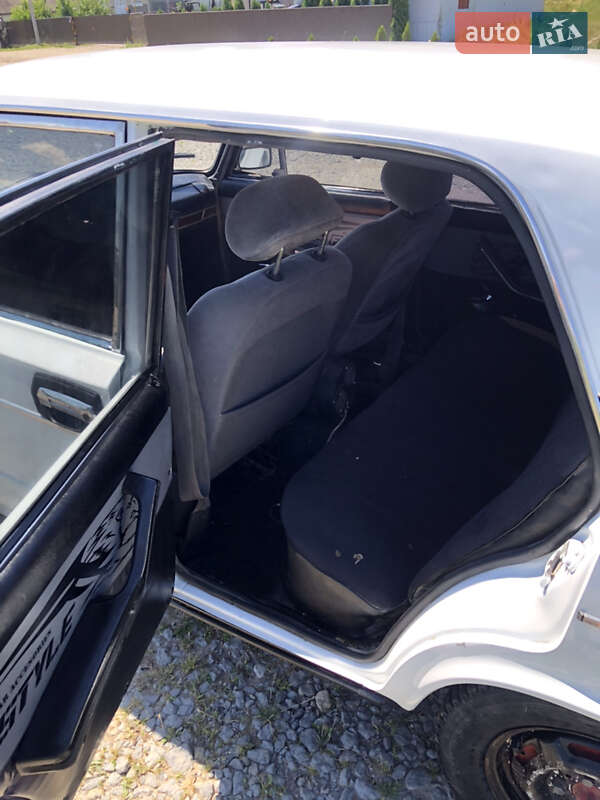 Седан ВАЗ / Lada 2106 1988 в Чернівцях фото 8 Седан ВАЗ / Lada 2106 1988 в Чернівцях