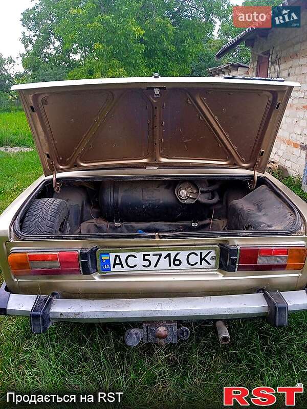 Седан ВАЗ / Lada 2106 1993 в Владимире