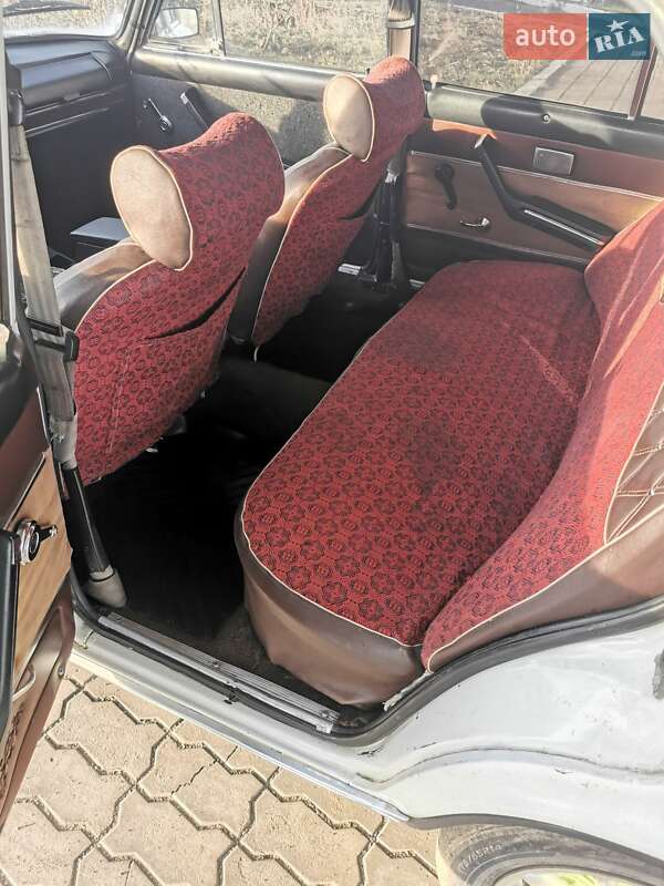 Седан ВАЗ / Lada 2106 1983 в Николаеве