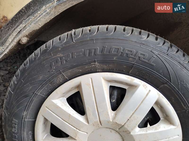 Седан ВАЗ / Lada 2106 1991 в Виноградове фото 10 Седан ВАЗ / Lada 2106 1991 в Виноградове