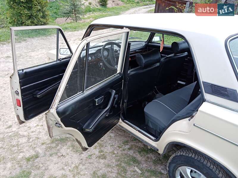 Седан ВАЗ / Lada 2106 1990 в Старом Самборе