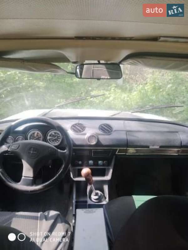 Седан ВАЗ / Lada 2106 1991 в Шумске фото 6 Седан ВАЗ / Lada 2106 1991 в Шумске
