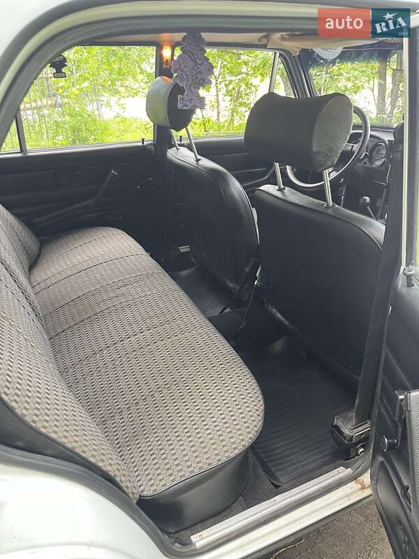 Седан ВАЗ / Lada 2106 1999 в Буче