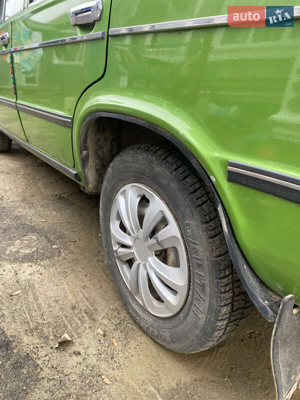Седан ВАЗ / Lada 2106 1983 в Новой Одессе