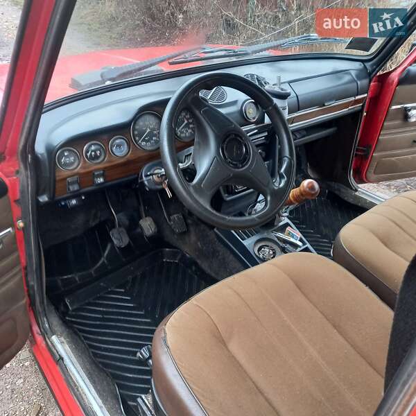 Седан ВАЗ / Lada 2106 1989 в Харькове