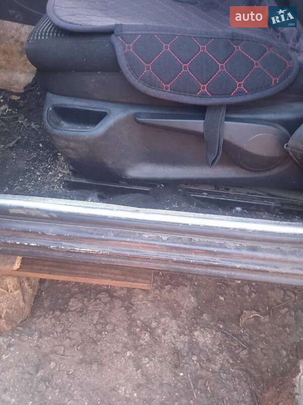 Седан ВАЗ / Lada 2106 1989 в Зачепилівці