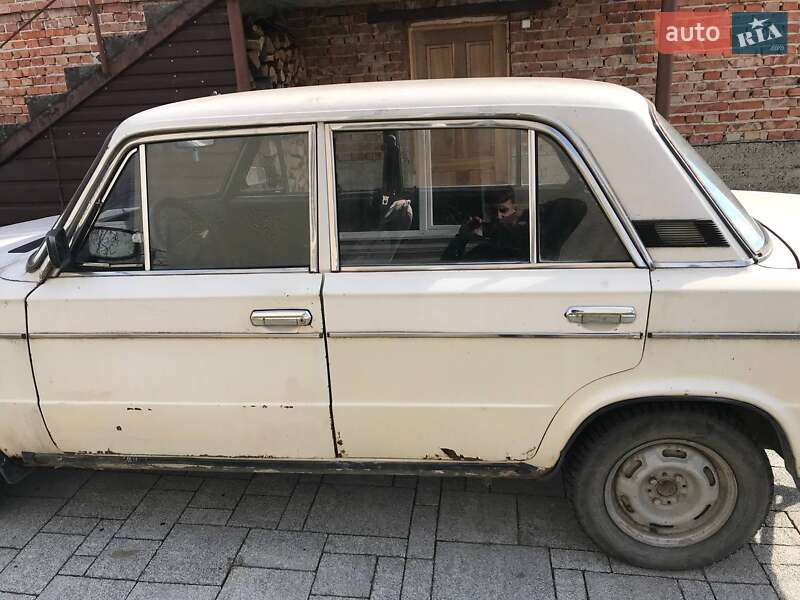 Седан ВАЗ / Lada 2106 1991 в Комарному