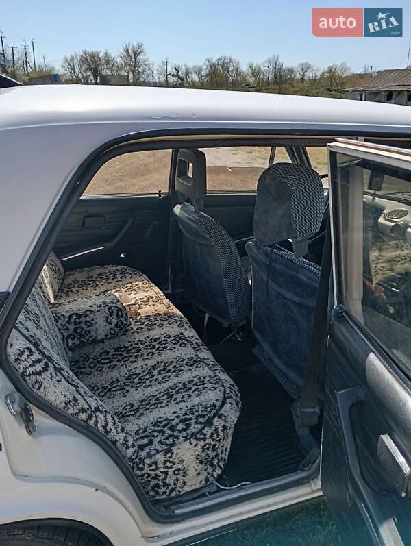 Седан ВАЗ / Lada 2106 1991 в Новоархангельську