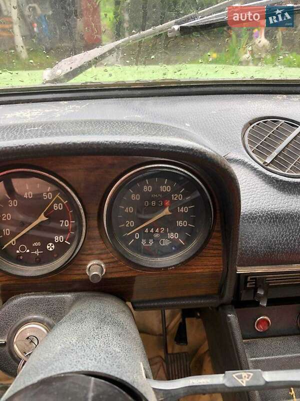 Седан ВАЗ / Lada 2106 1981 в Великом Березном фото 4 Седан ВАЗ / Lada 2106 1981 в Великом Березном