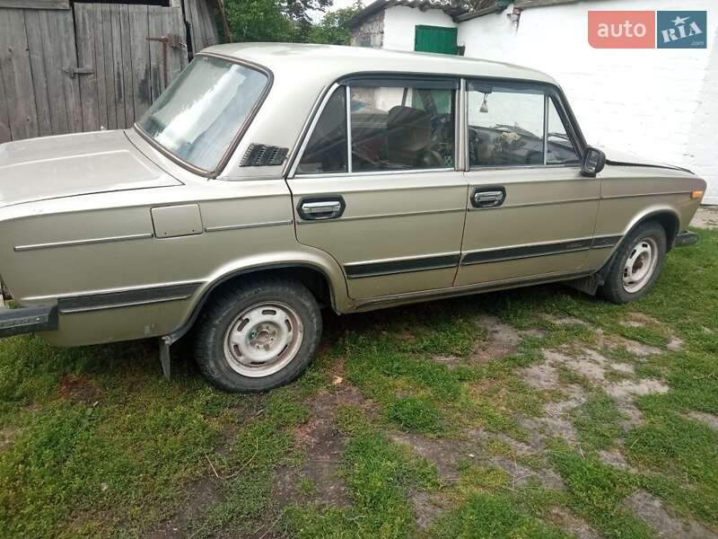 Седан ВАЗ / Lada 2106 1985 в Ровно