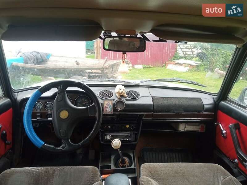 Седан ВАЗ / Lada 2106 1985 в Ровно