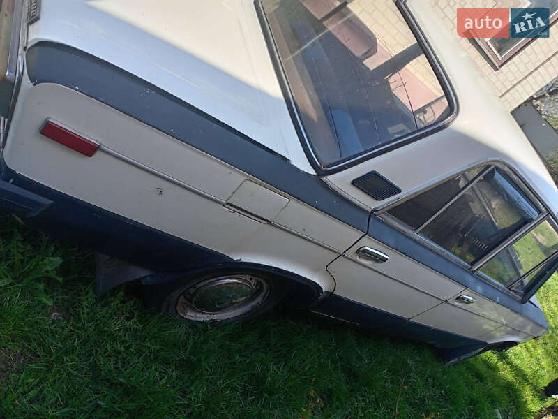 Седан ВАЗ / Lada 2106 1982 в Черкассах