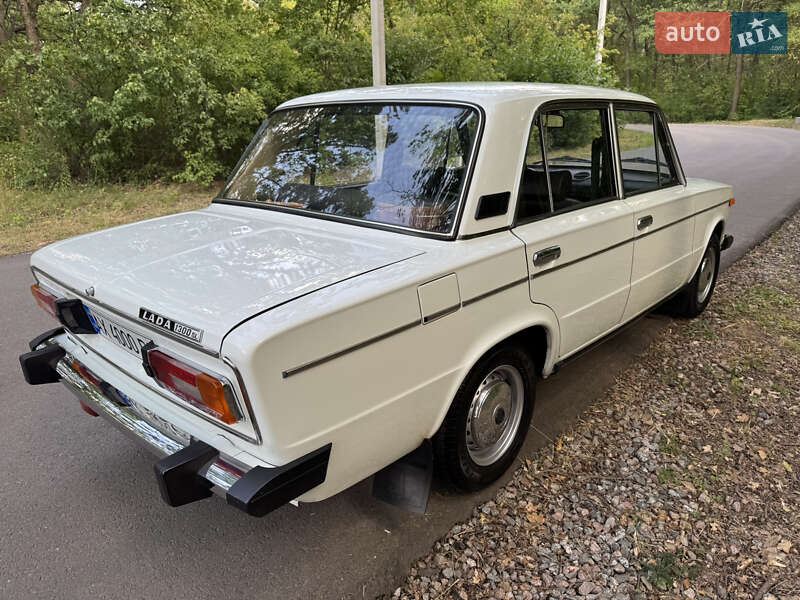 Седан ВАЗ / Lada 2106 1989 в Харькове