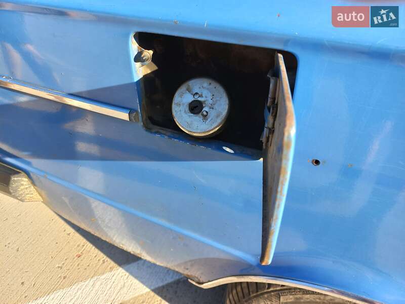 Седан ВАЗ / Lada 2106 1983 в Одессе