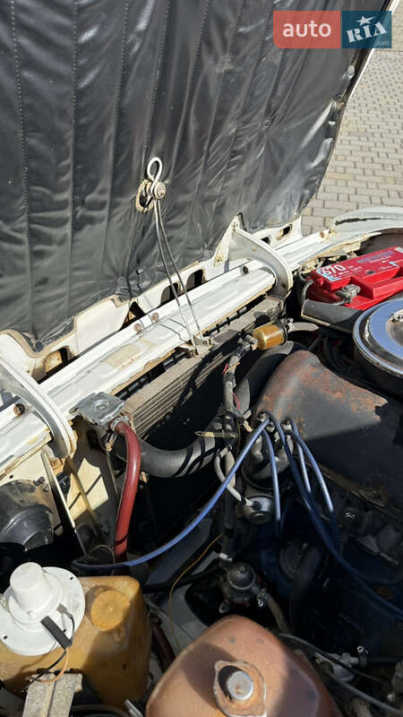 Седан ВАЗ / Lada 2106 1985 в Черновцах