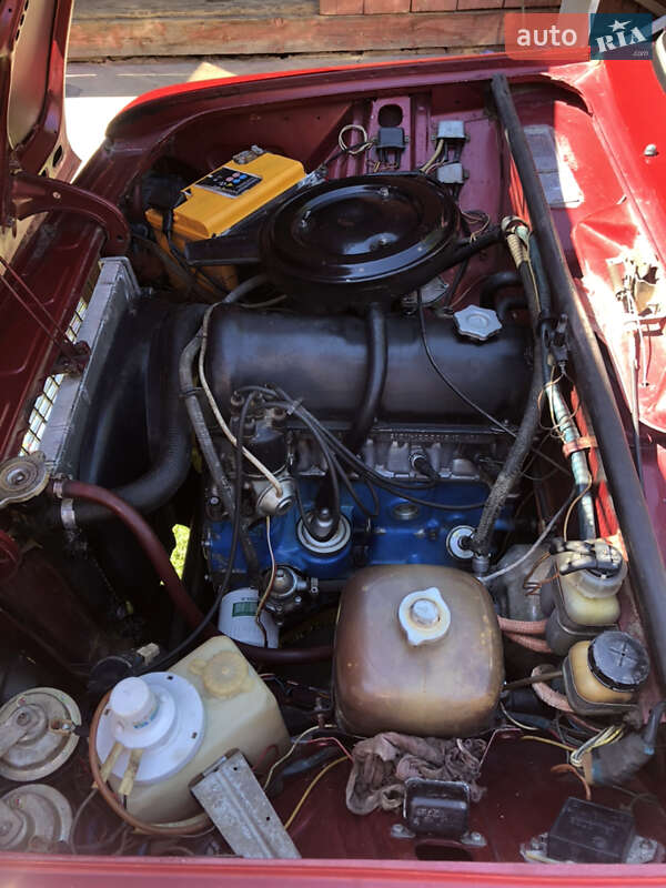 Седан ВАЗ / Lada 2106 1985 в Черновцах