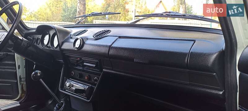 Седан ВАЗ / Lada 2106 1998 в Ямполе