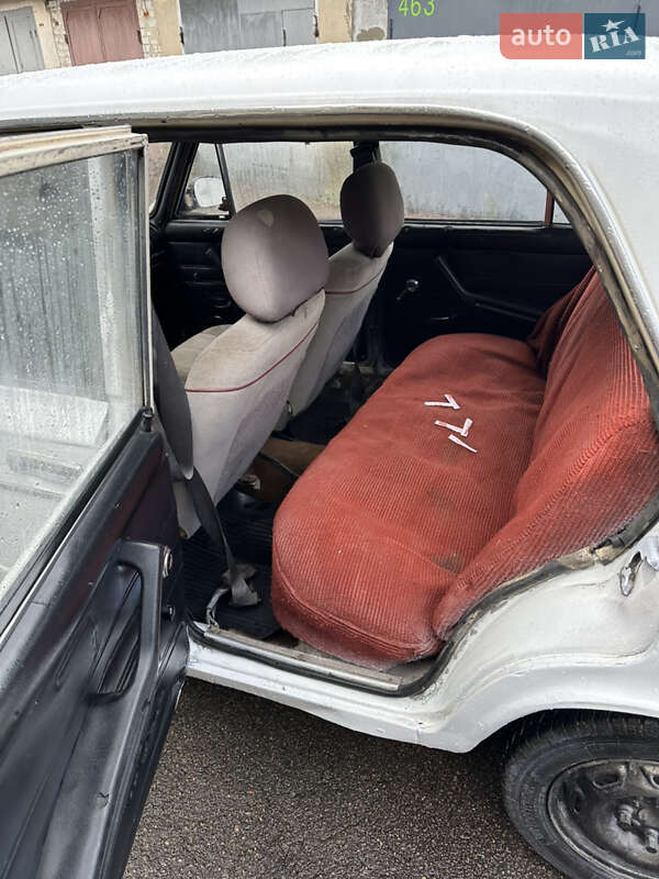 Седан ВАЗ / Lada 2106 1986 в Житомире