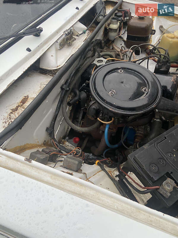 Седан ВАЗ / Lada 2106 1989 в Межгорье фото 8 Седан ВАЗ / Lada 2106 1989 в Межгорье