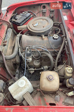 Седан ВАЗ 2106 1985 в  фото 6 Седан ВАЗ 2106 1985 в