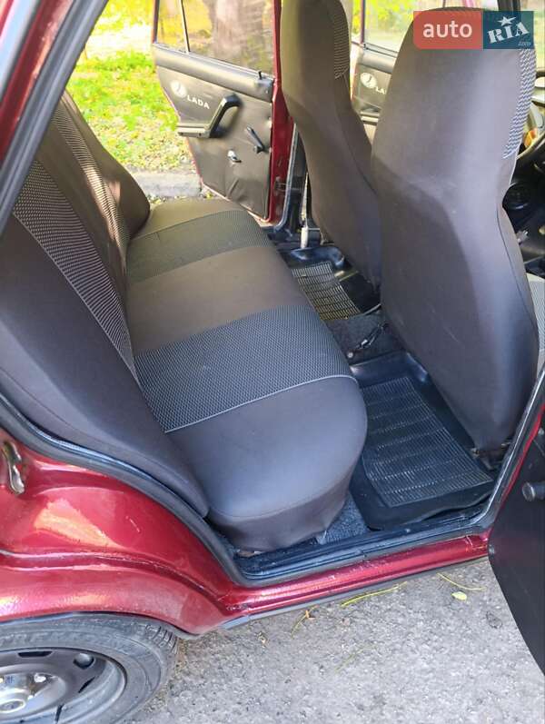 Седан ВАЗ / Lada 2106 1989 в Ивано-Франковске
