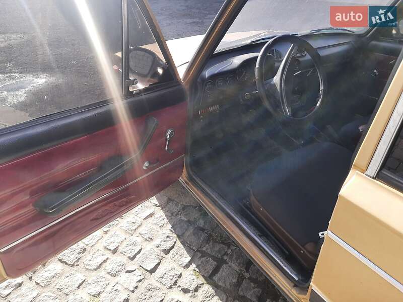 Седан ВАЗ / Lada 2106 1981 в Дніпрі