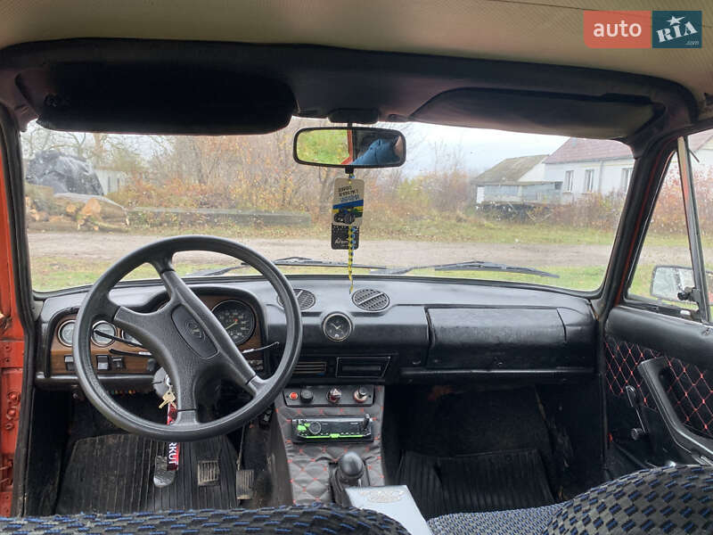 Седан ВАЗ / Lada 2106 1980 в Уланове фото 12 Седан ВАЗ / Lada 2106 1980 в Уланове