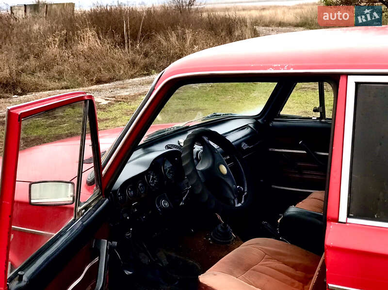 Седан ВАЗ / Lada 2106 1982 в Новомосковске