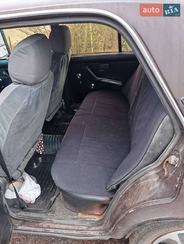 Седан ВАЗ / Lada 2106 1989 в Магдалиновке фото 9 Седан ВАЗ / Lada 2106 1989 в Магдалиновке