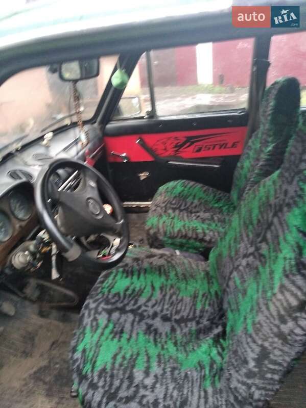 Седан ВАЗ / Lada 2106 1983 в Черняхові