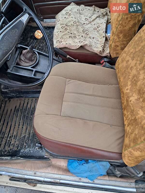 Седан ВАЗ / Lada 2106 1988 в Черновцах фото 6 Седан ВАЗ / Lada 2106 1988 в Черновцах