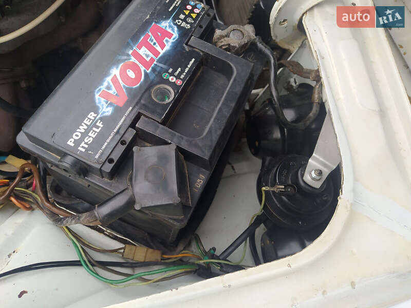 Седан ВАЗ / Lada 2106 1990 в Ровно